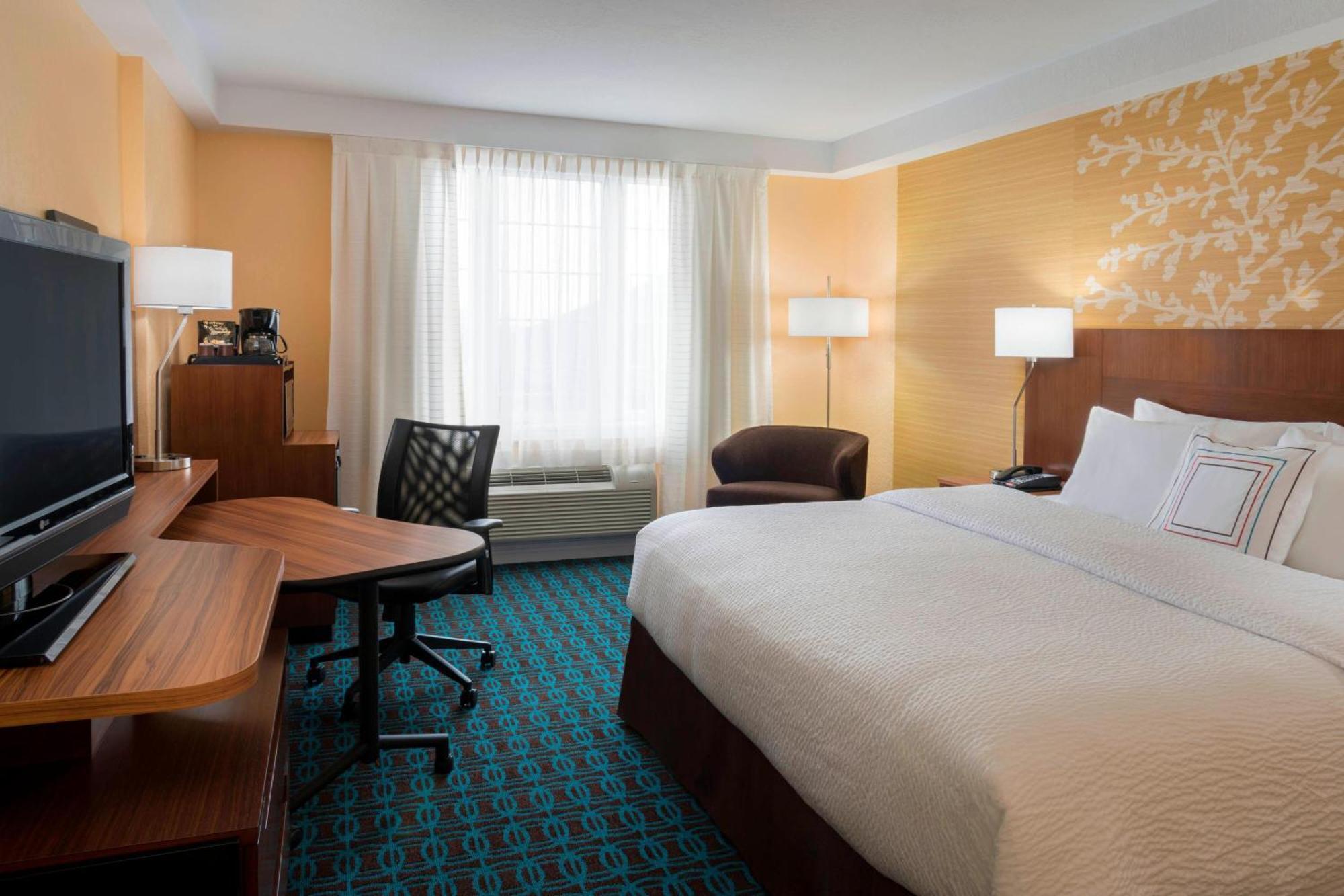 Fairfield Inn & Suites By Marriott Ottawa Kanata Екстер'єр фото